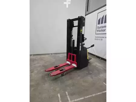 Pallet Stackers 2022  Hyster S1.4S (3)