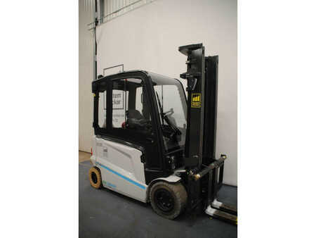 Elektro 4 Rad 2020  Unicarriers MX35L (3)