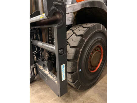 Dieselstapler 2015  Linde H25D-02 (3)