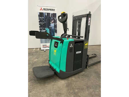 64996_28348-5.jpg?v=1761539136