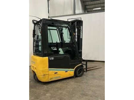 Eléctrico - 3 rodas 2015  Unicarriers TX3-18L (1)