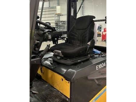 Eléctrico - 3 rodas 2015  Unicarriers TX3-18L (4)