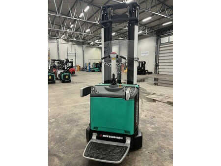 Pinontavaunu 2019  Mitsubishi SBV16N (4)