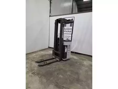 Stacker de condutor em pé 2017  Atlet A160 (2)