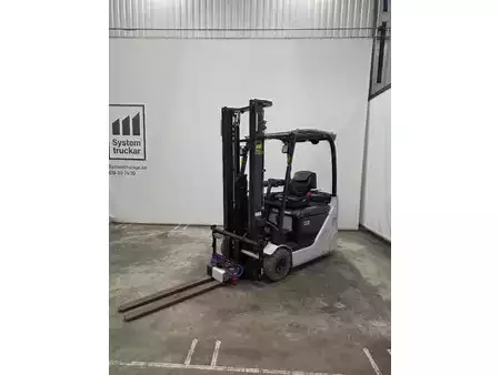 Elektrisk- 3 hjul 2021  Unicarriers TX3-16L (1)