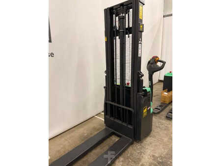 Pallet Stackers 2024  Mitsubishi SBP12QLDI (2)