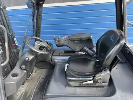 4-wiel elektrische heftrucks 2018  Linde E30L-01 (16)