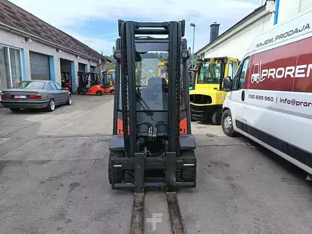 LPG Forklifts 2015  Linde H25T (9)