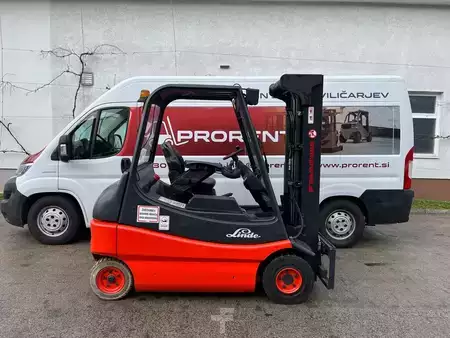 Electric - 4 wheels 2005  Linde E25 (8)