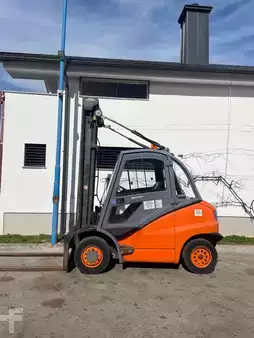 Diesel Forklifts 2004  Linde H40D (1)