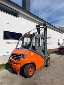 Diesel Forklifts 2004  Linde H40D (6)