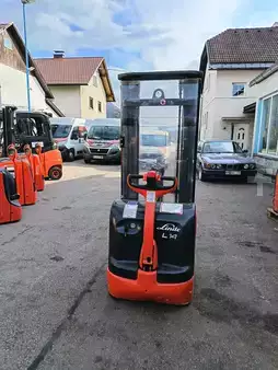Pallet Stackers 2013  Linde L14 (5)