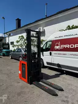 Magasemelésű béka 2018  Linde L14i LI-ION (9)