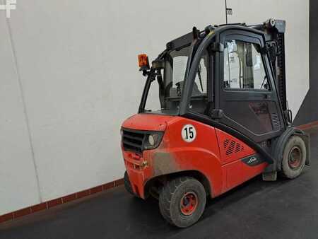 Dízel targoncák 2019  Linde H35 D: 3,5t (3B) (2)