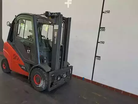 Diesel heftrucks 2019  Linde H35 D: 3,5t (3B) (B) (3)