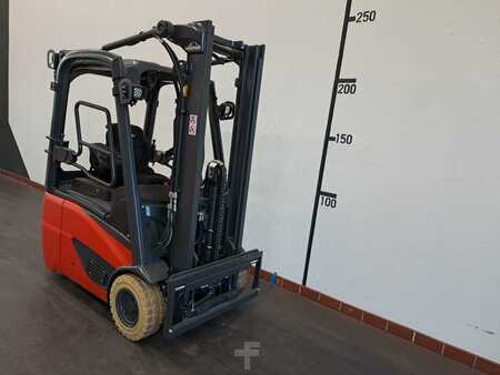 Elektro tříkolové VZV 2019  Linde E 14 EVO (3)