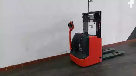 Hochhubwagen 2019  Linde L12 i (2)