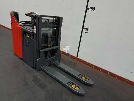 Linde D12 HP : 1,2t / 2t (133-01)