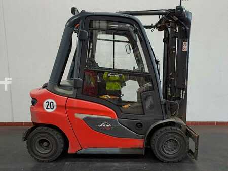 Chariots élévateurs diesel 2020  Linde H25 D: 2,5t (EU5) (1)