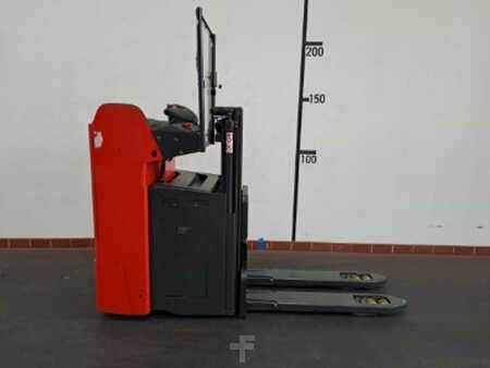 Fahrerstandstapler 2022  Linde D12 SF (1)