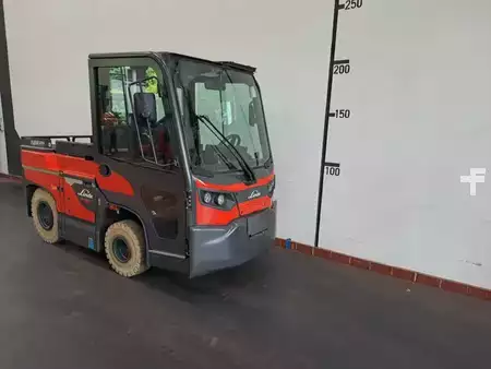 Chariots tracteurs 2022  Linde P 120 (3)