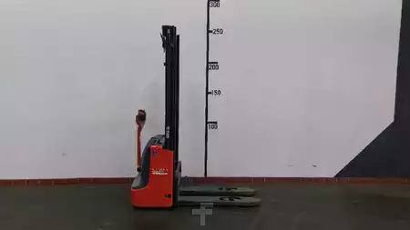 Stacker pedestre 2023  Linde L10 (B) (1)