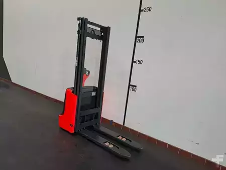 Stoccatori 2018  Linde L12 (3)