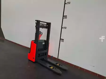 Stoccatori 2021  Linde L12 (3)