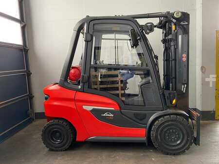 Treibgasstapler 2020  Linde H30 T: 3,0t (EU5) (1)