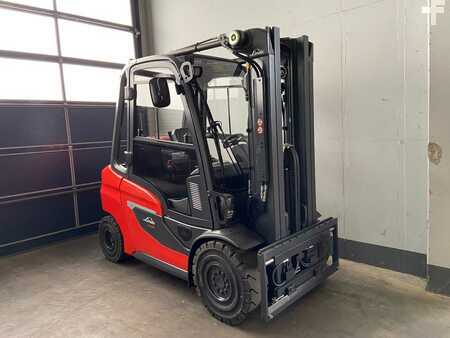 Treibgasstapler 2020  Linde H30 T: 3,0t (EU5) (2)