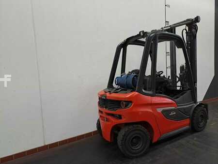 Treibgasstapler 2020  Linde H25 T: 2,5t (EU5) (B) (2)