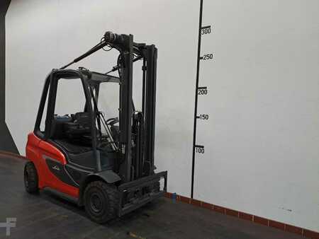 Treibgasstapler 2020  Linde H25 T: 2,5t (EU5) (B) (3)
