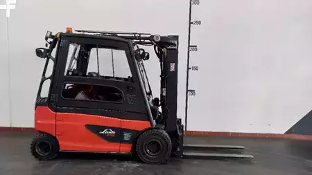 El Truck - 4-hjul 2021  Linde E 25 L : 2,5t (1)