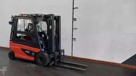 El Truck - 4-hjul 2021  Linde E 25 L : 2,5t (3)