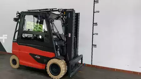 Elektryczne 4-kołowe 2021  Linde E 45/600 HL : 4,5t (3)