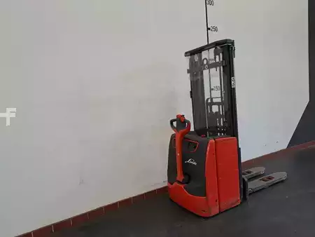 Pallet Stackers 2021  Linde L14: 1,4t (1173-01) (2)