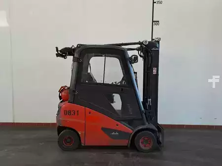 Chariots élévateurs GPL 2022  Linde H 18 T: 1,8 t (1)