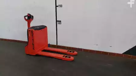 Stacker stå på 2022  Linde T16 : 1,6 t (1152-02) (3)