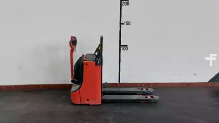 Nízkozdvižný vozík 2022  Linde T16L (1152-02) (1)
