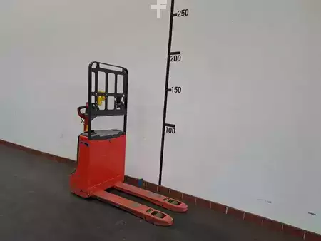 Transpalettes électriques 2019  Linde T16 : 1,6 t (1152-02) (B) (3)