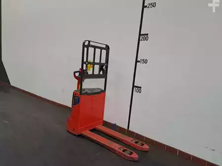 Transpalettes électriques 2019  Linde T16 : 1,6 t (1152-02) (B) (3)