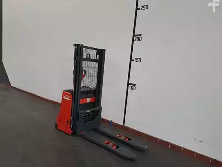 Pallet Stackers 2025  Linde L10 B (3)