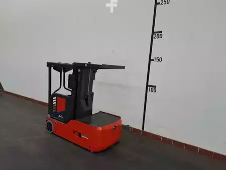 Preparador de pedidos horizontal 2025  Linde MV01 (3)