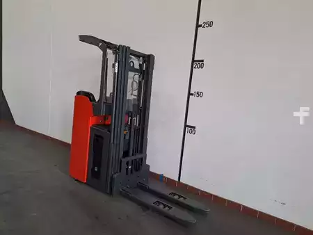 Apilador eléctrico 2023  Linde L16 R - 820 mm (1174-02) (3)