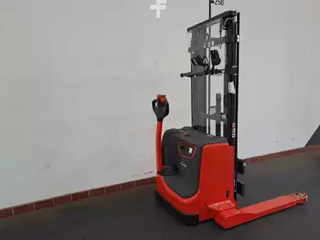 Hochhubwagen 2025  Linde L12 B AS (2)