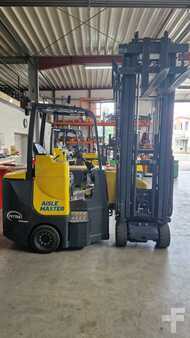 Chariots à mât rétractable 2021  Aisle Master 15NE (2)