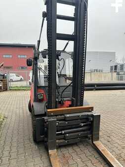 Wózki gazowe 2007  Linde H50 T (2)