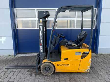 El Truck - 3-hjul 2007  Jungheinrich EFG 113 (1)