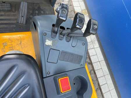 El Truck - 3-hjul 2007  Jungheinrich EFG 113 (2)