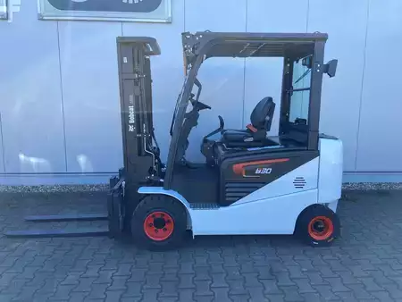 4-wiel elektrische heftrucks 2025  Bobcat B30NS (2)